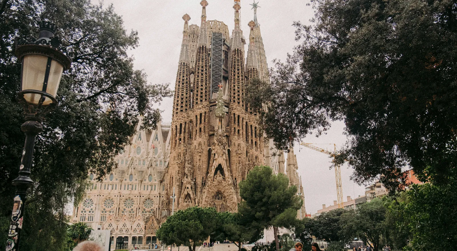 バルセロナ（ガウディ建築群）